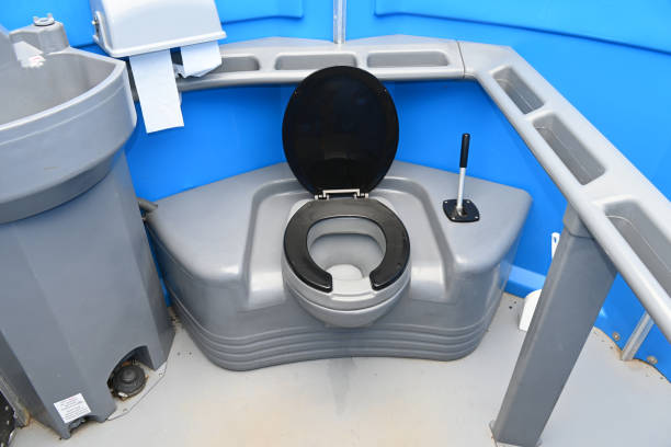 Best ADA-Compliant Portable Toilet Rental in Red Bud, IL